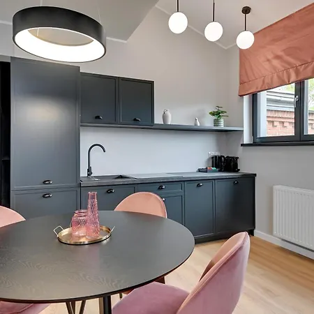 Waterlane Vintage - Fitness & Gym By Downtown * 格但斯克