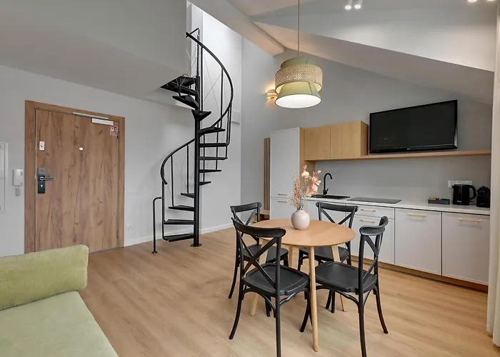 Waterlane Vintage - Fitness & Gym By Downtown 그단스크